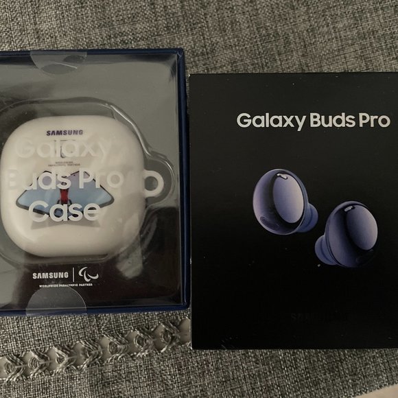 BRAND NEW GALAXY BUDS PRO